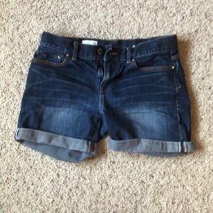 GAP shorts